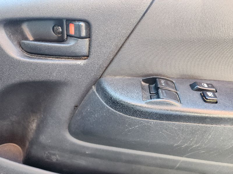  26574  TOYOTA HIACE  2005  