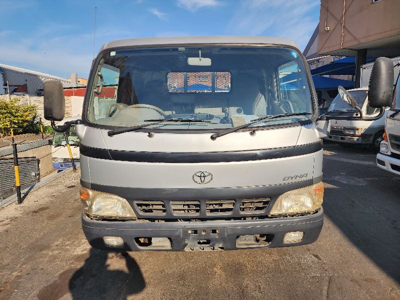  26580  TOYOTA DYNA  2002  