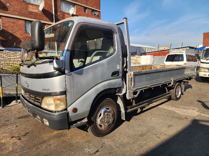  26580  TOYOTA DYNA  2002  