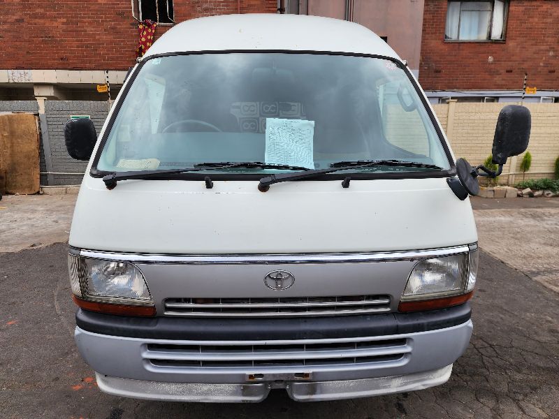  26594  TOYOTA HIACE  1997  