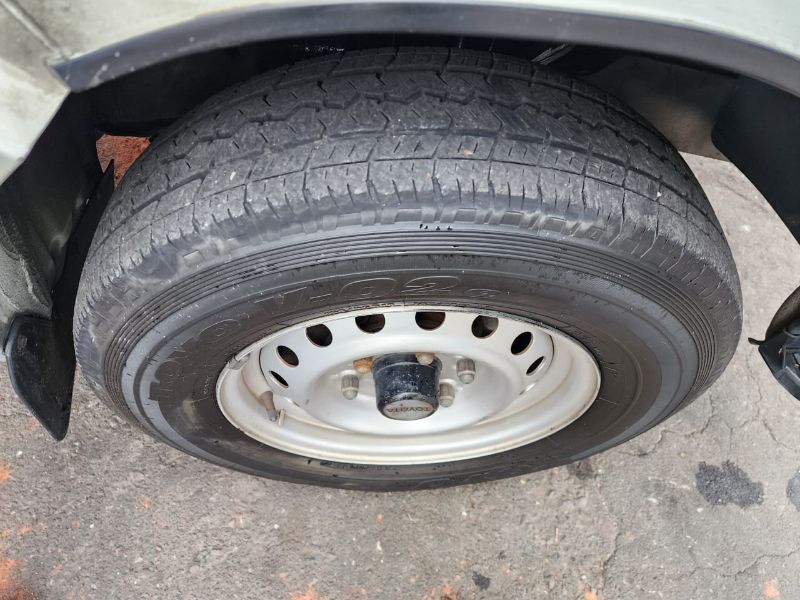  26594  TOYOTA HIACE  1997  