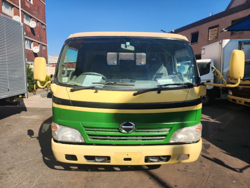  26616  HINO DUTRO  2010  