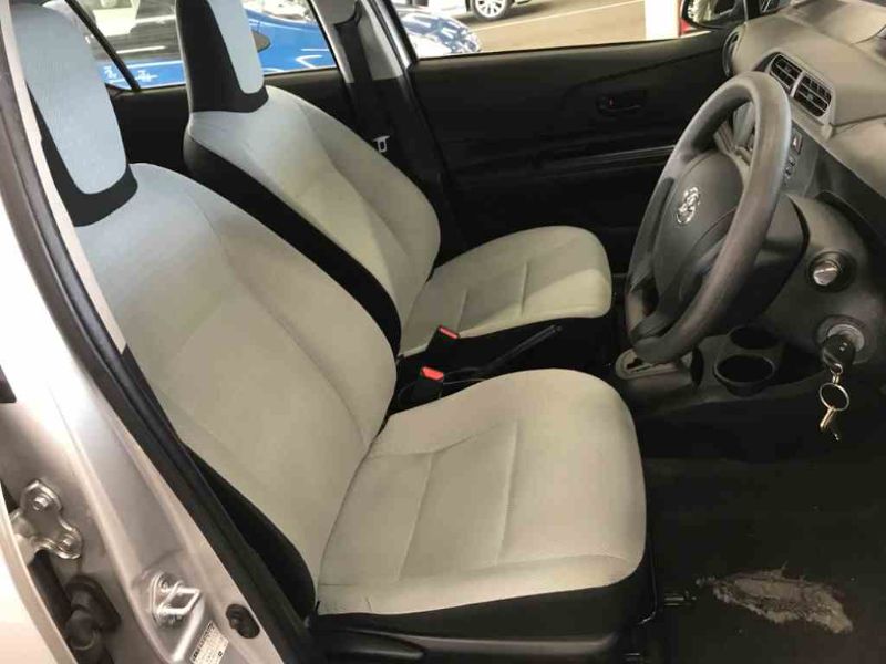  26621  TOYOTA AQUA  2016  