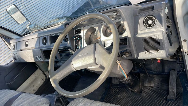  26629  TOYOTA DYNA  1992  
