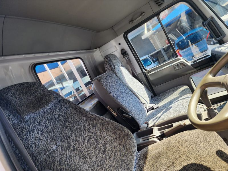  26657  HINO RANGER  1995  