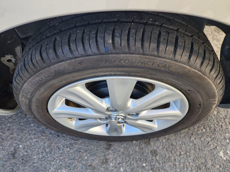  26687  TOYOTA BELTA  2009  