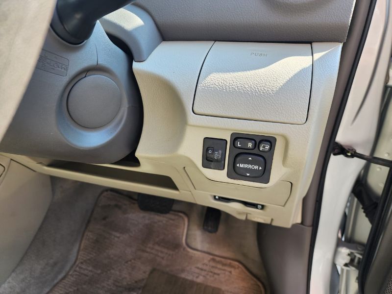  26687  TOYOTA BELTA  2009  