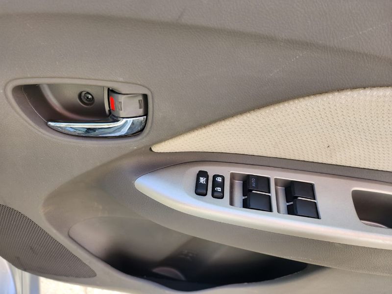  26687  TOYOTA BELTA  2009  