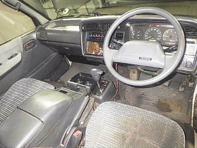  26688  TOYOTA HIACE  1998  