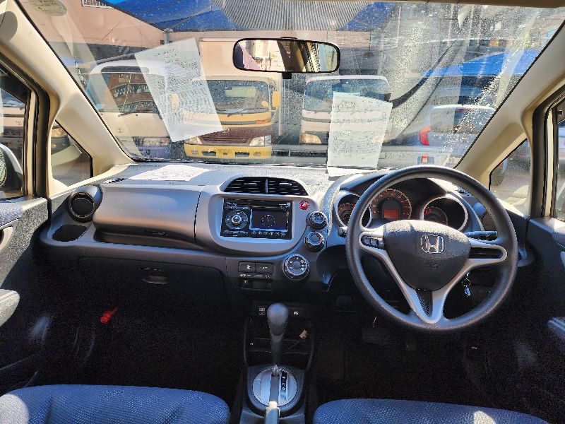  26691  HONDA FIT  2010  
