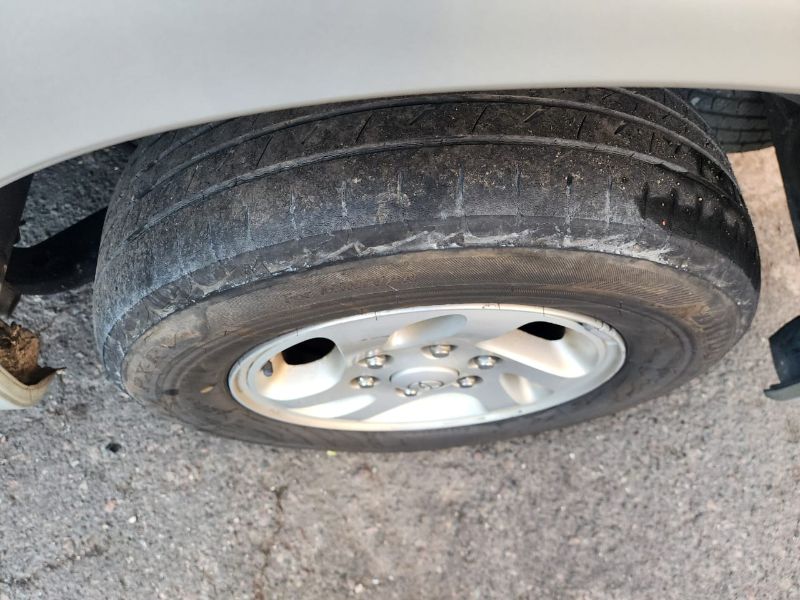  26699  TOYOTA HIACE REGIUS  2001  