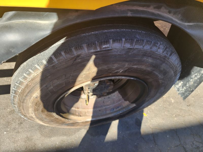  26722  TOYOTA DYNA  1996  