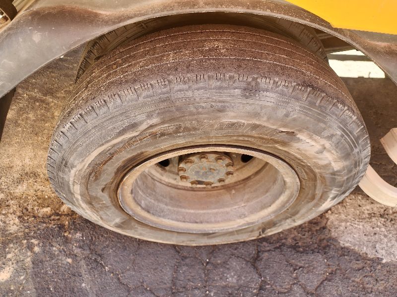  26722  TOYOTA DYNA  1996  
