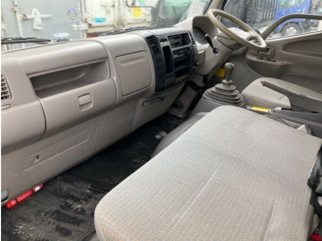  26724  TOYOTA DYNA  2003  