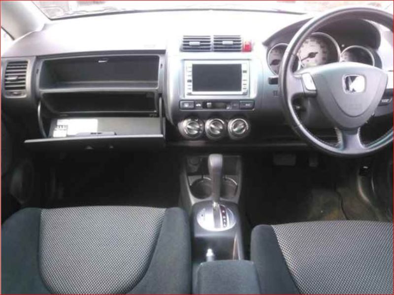  26734  HONDA FIT  2002  