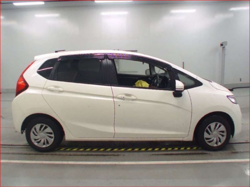 26739  HONDA FIT  2014  