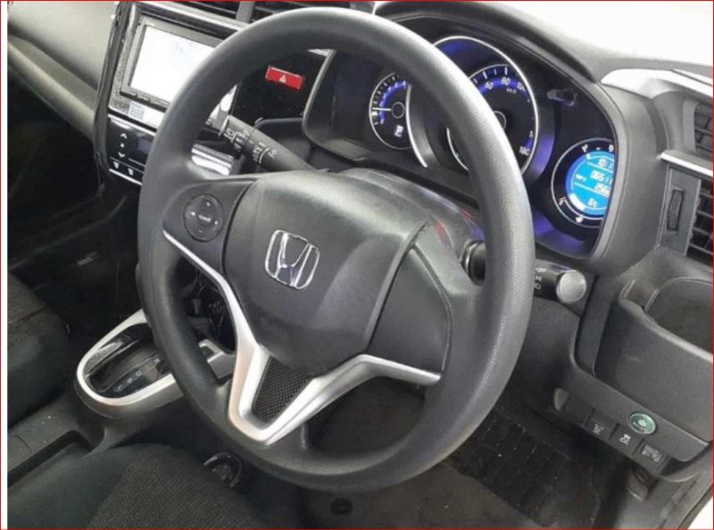  26739  HONDA FIT  2014  