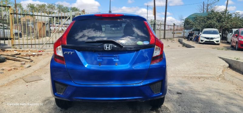  26740  HONDA FIT  2017  