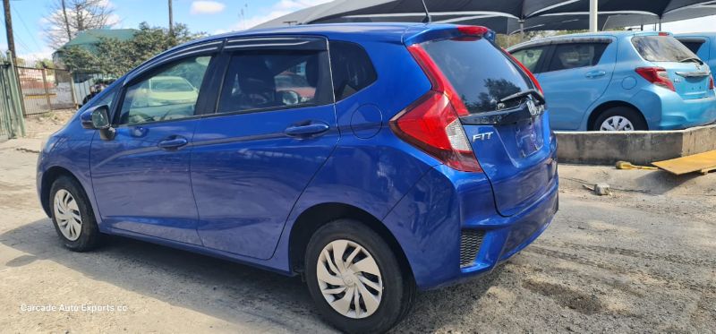  26740  HONDA FIT  2017  
