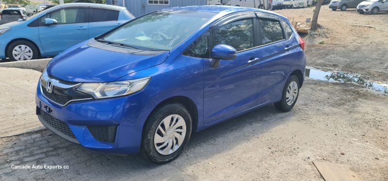  26740  HONDA FIT  2017  