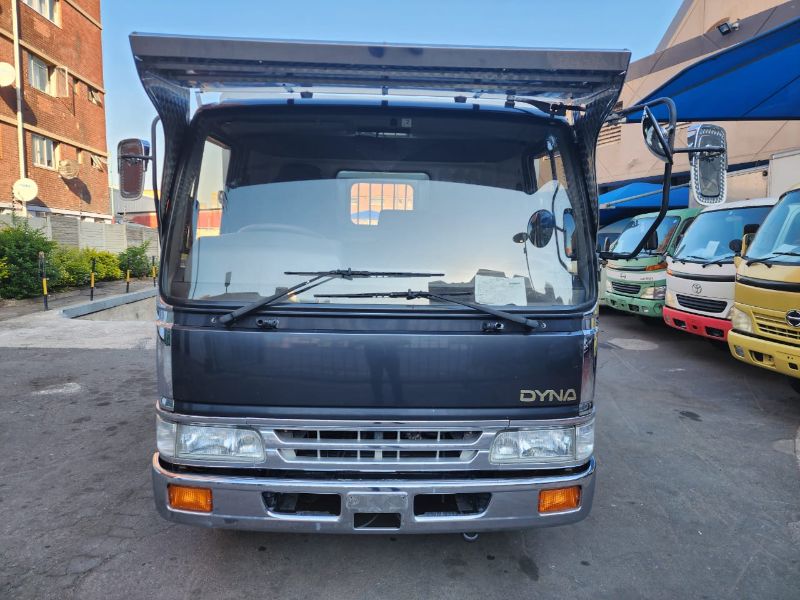  26744  TOYOTA DYNA  1996  