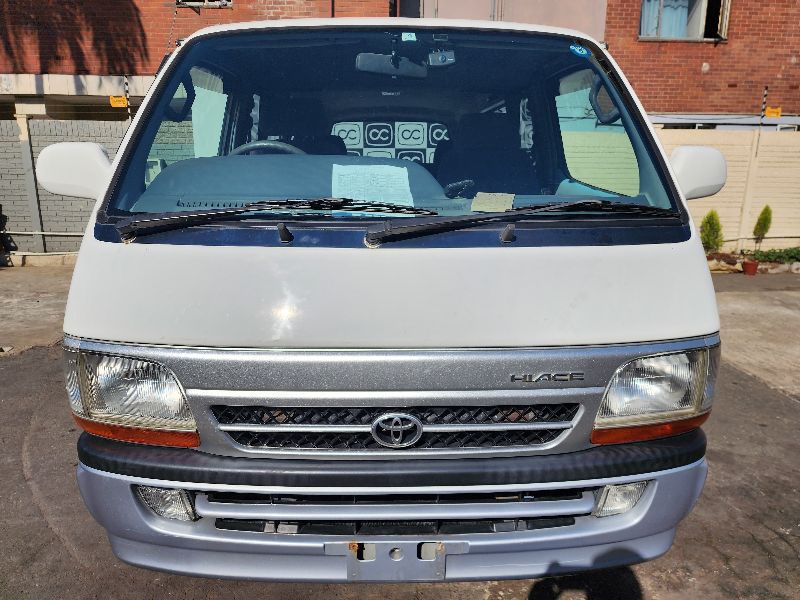  26755  TOYOTA HIACE  2001  