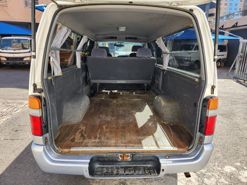  26755  TOYOTA HIACE  2001  