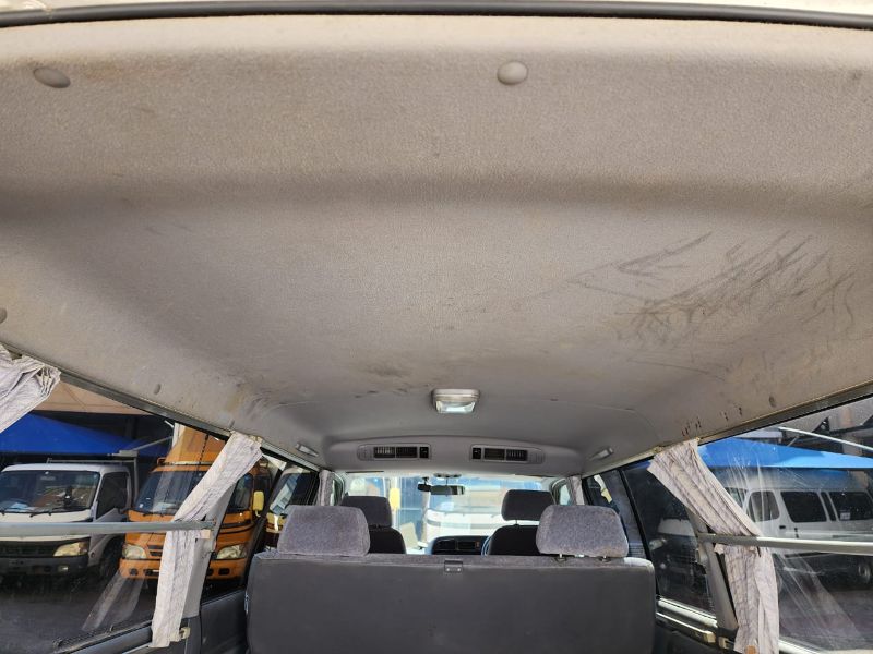  26755  TOYOTA HIACE  2001  