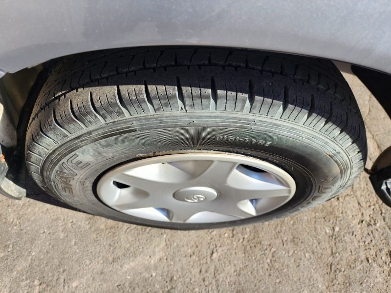  26755  TOYOTA HIACE  2001  