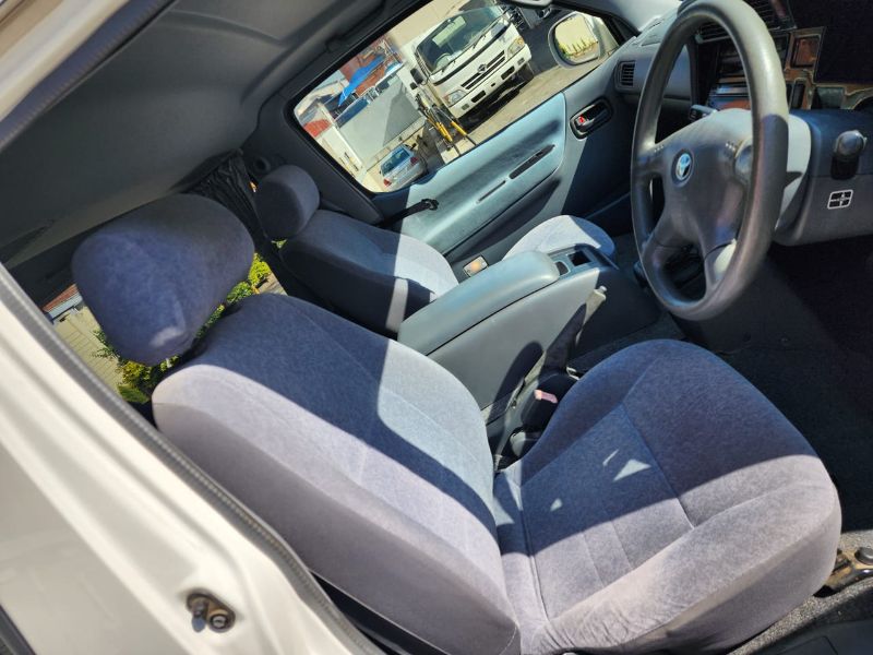  26755  TOYOTA HIACE  2001  