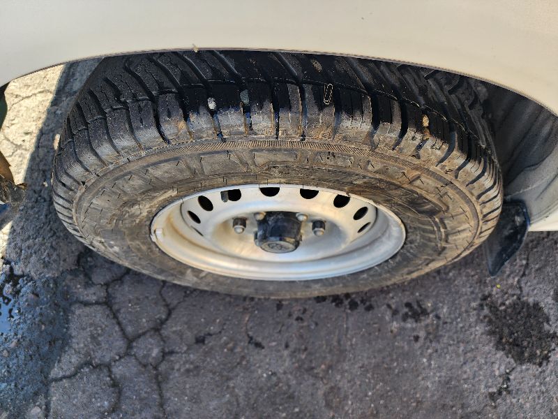  26770  TOYOTA HIACE  2001  