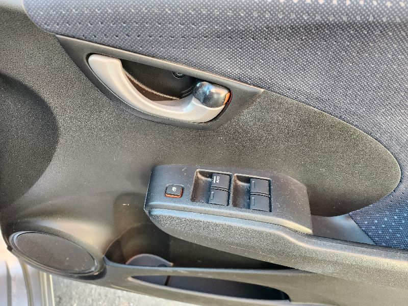 26777  HONDA FIT  2010  