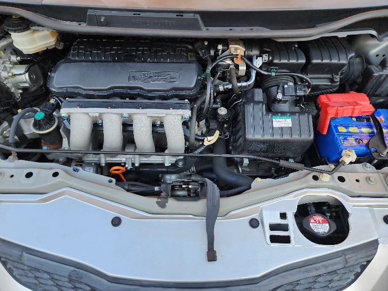  26777  HONDA FIT  2010  