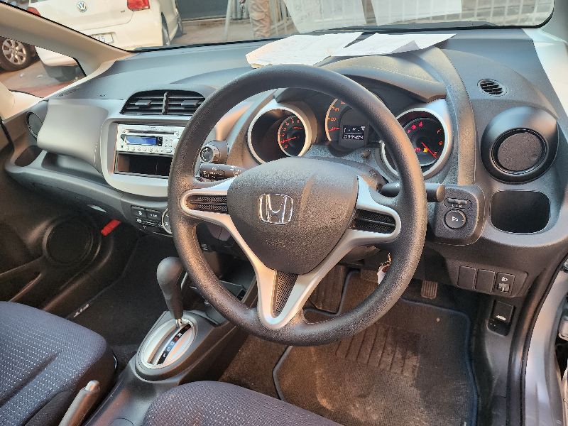  26778  HONDA FIT  2009  