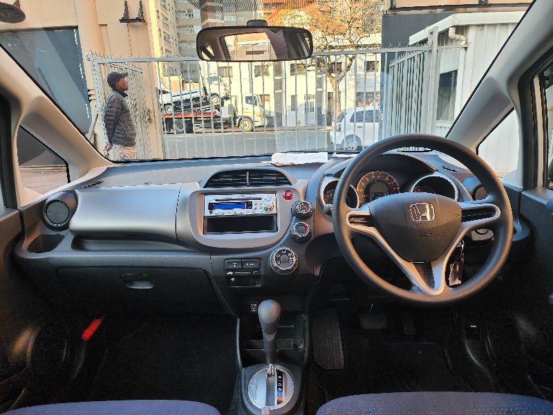  26778  HONDA FIT  2009  