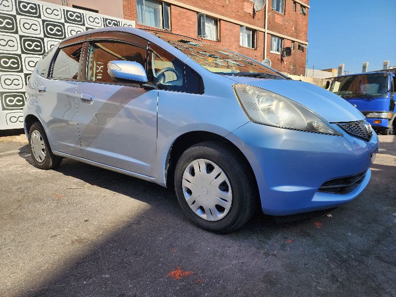  26780  HONDA FIT  2009 