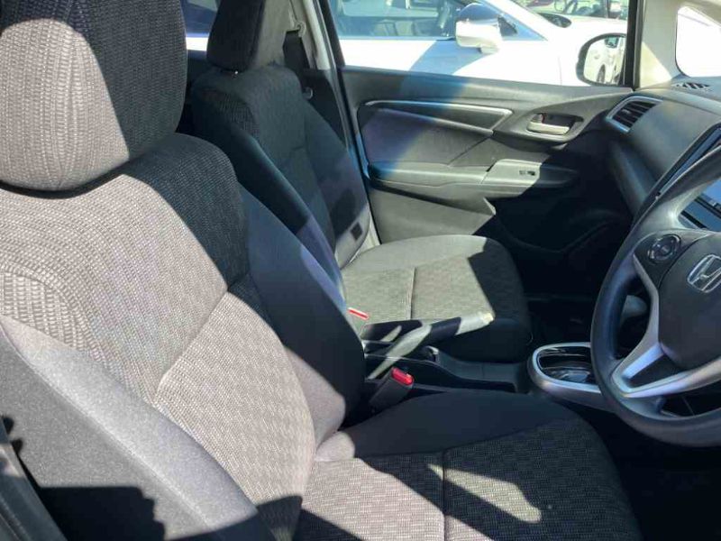  26795  HONDA FIT  2015  