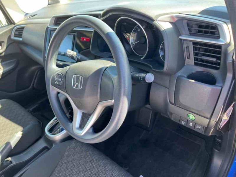  26795  HONDA FIT  2015  