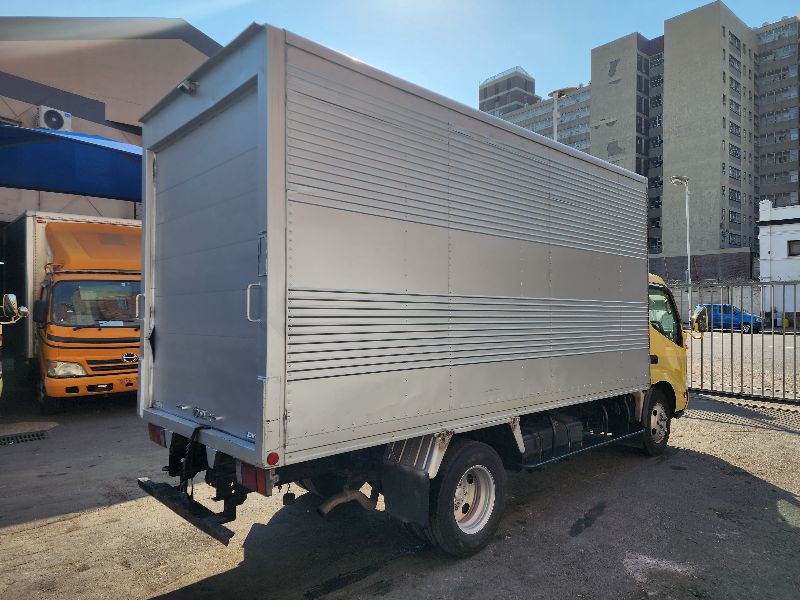  26808  TOYOTA DYNA  2001  