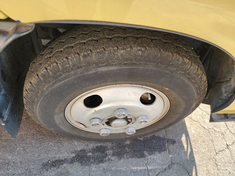  26808  TOYOTA DYNA  2001  