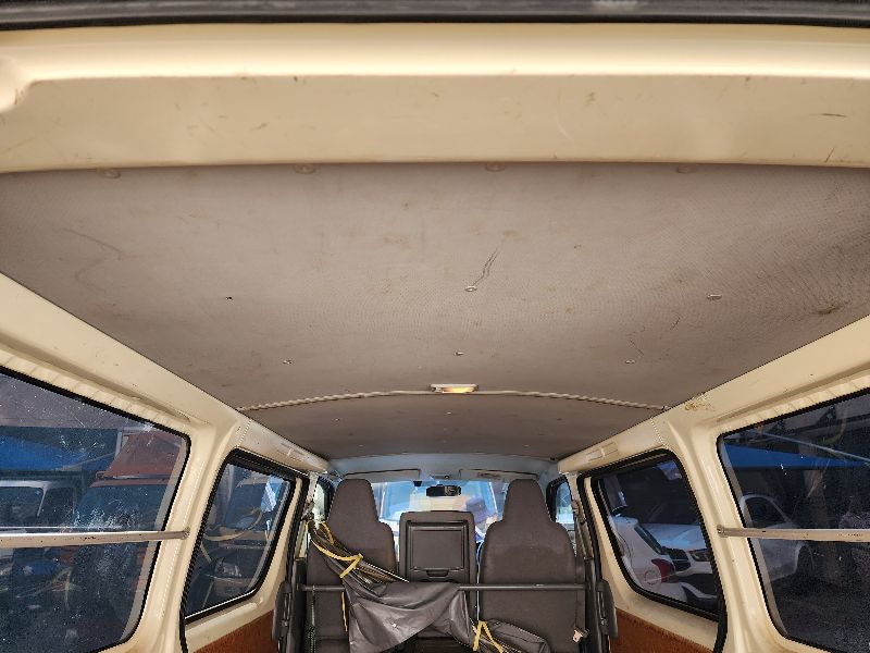  26810  TOYOTA HIACE  2006  