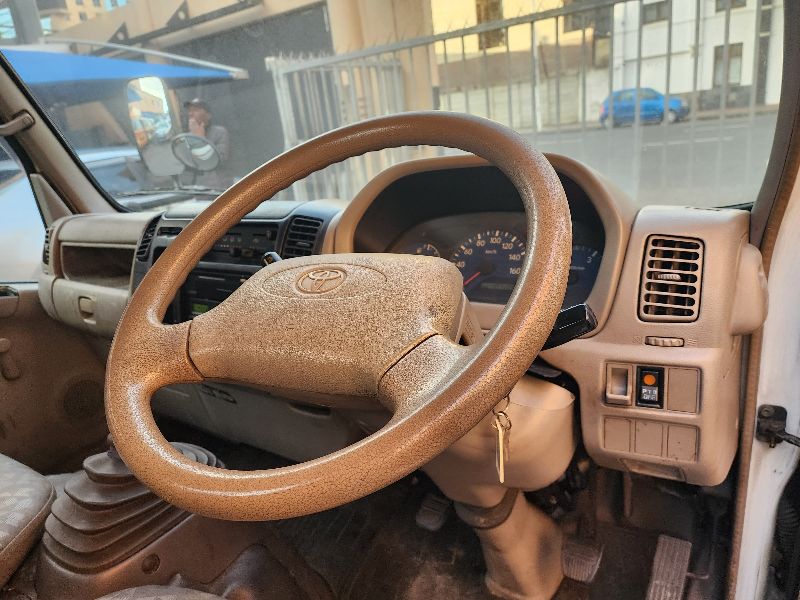  26815  TOYOTA DYNA  1999  