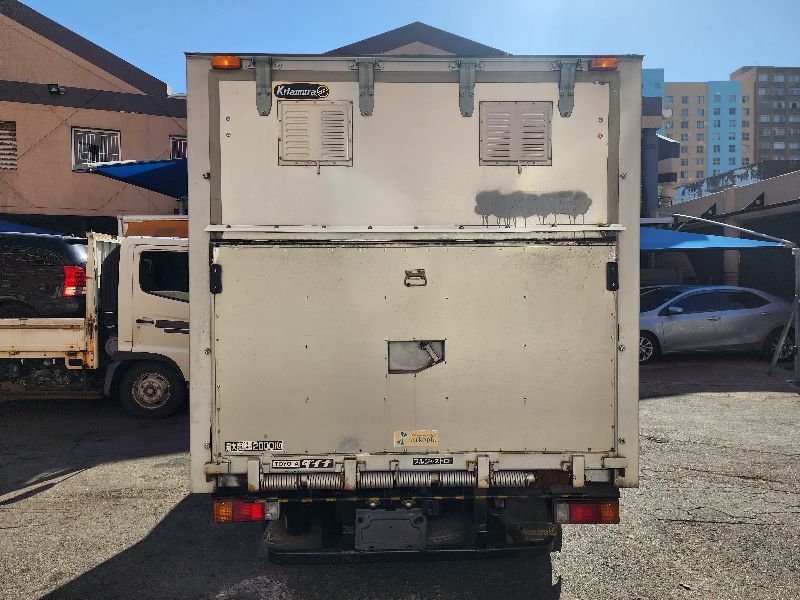  26816  TOYOTA DYNA  1994  