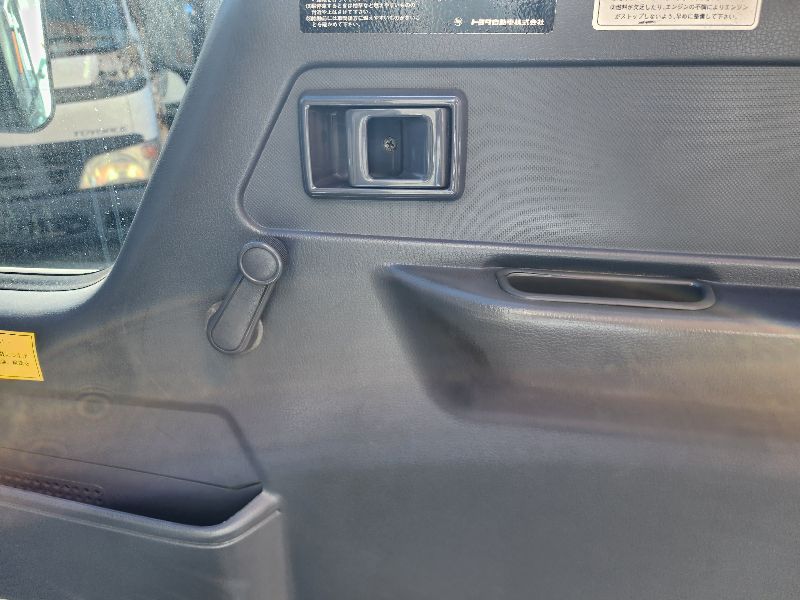  26816  TOYOTA DYNA  1994  