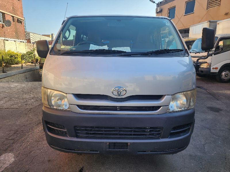  26818  TOYOTA HIACE  2008  