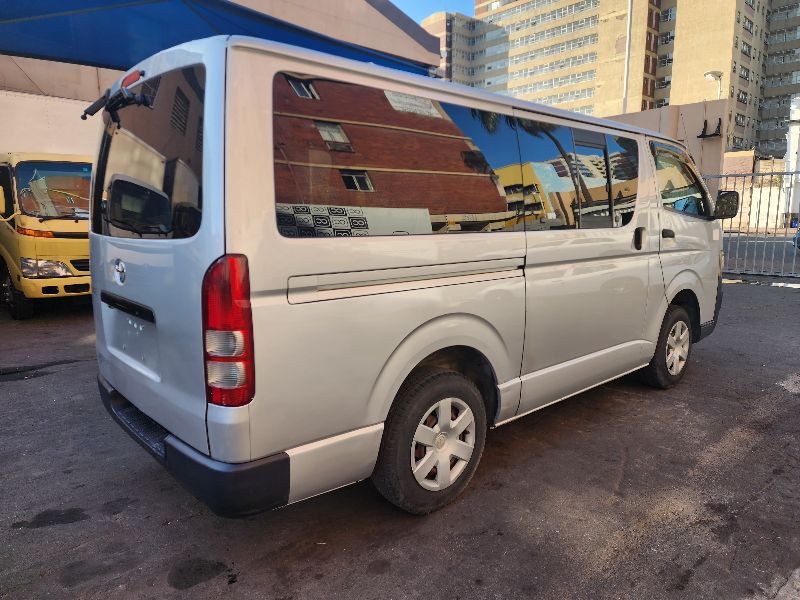  26818  TOYOTA HIACE  2008  