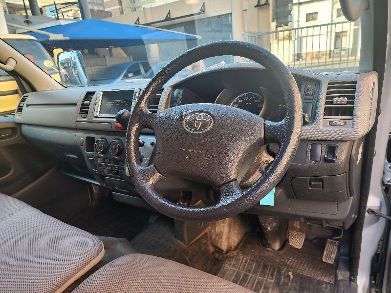  26818  TOYOTA HIACE  2008  