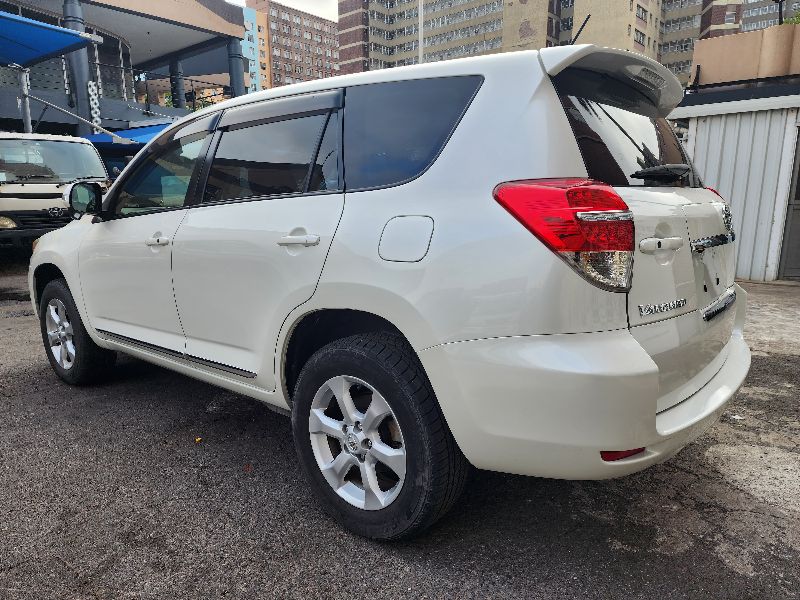  26824  TOYOTA VANGUARD  2013  