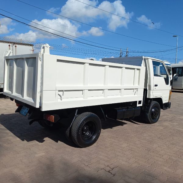  26830  TOYOTA DYNA  1990  