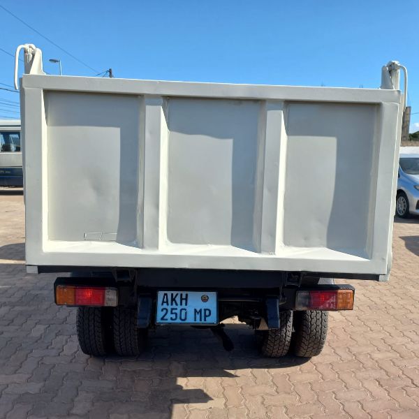 26830  TOYOTA DYNA  1990  